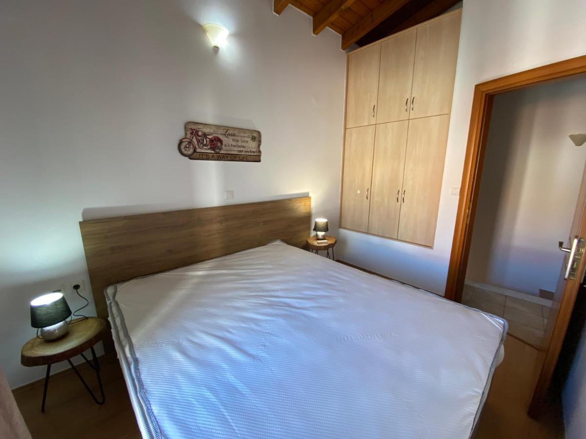 Romantic Maisonette In The Heart Of Pythagoreio Rh Door Extérieur photo
