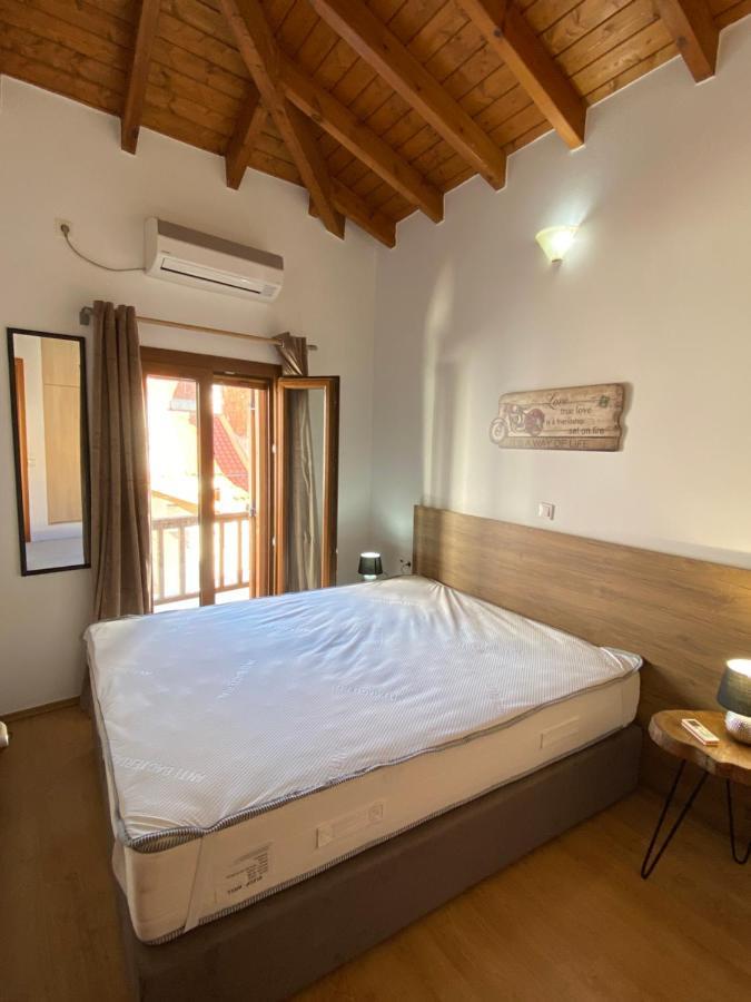 Romantic Maisonette In The Heart Of Pythagoreio Rh Door Extérieur photo