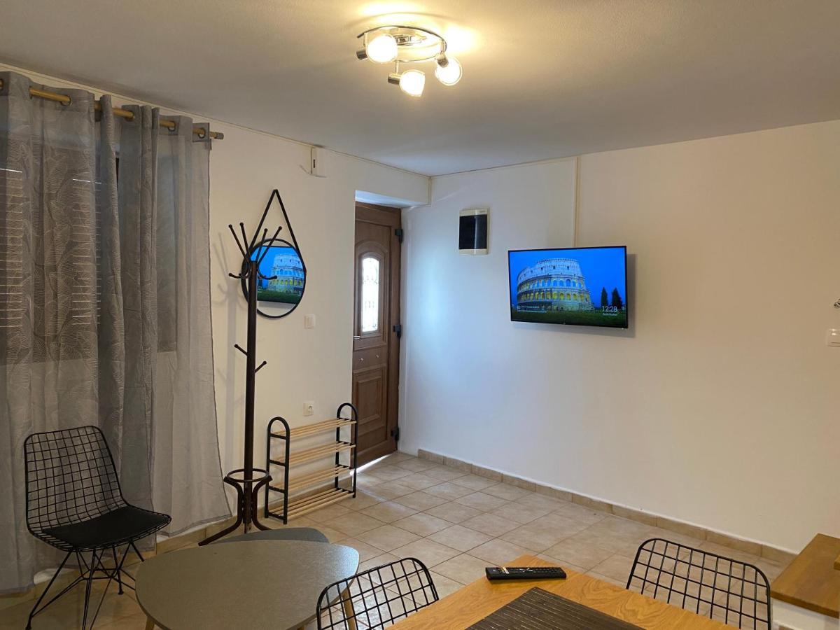 Romantic Maisonette In The Heart Of Pythagoreio Rh Door Extérieur photo